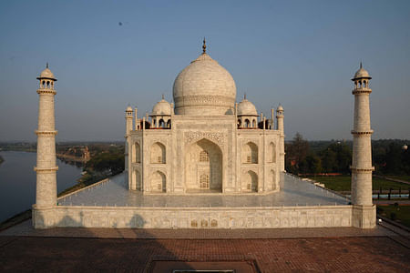 Taj Mahal Agra Sunset day trip From Delhi
