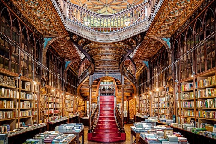 Inside Lello Bookshop