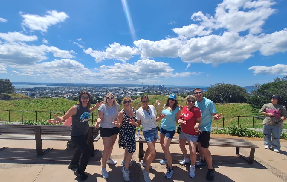 Auckland Volcanic Field Exploration and Scenic Views Tour