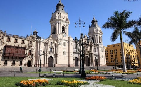 Small-Group Cultural City Tour of Lima, Peru