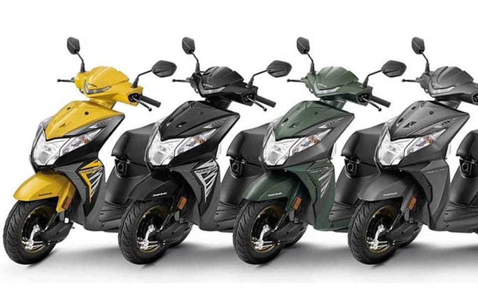 Self-Drive Motorbike Tour in Wathuregama, Sri Lanka