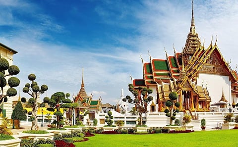 Grand Palace Private Guided Tour with Emerald Buddha and Wat Pho