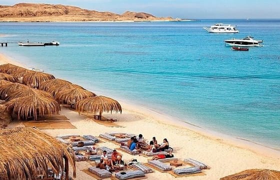 Day on Red Sea in Ain El Sokhna with Pickup from Cairo or Giza