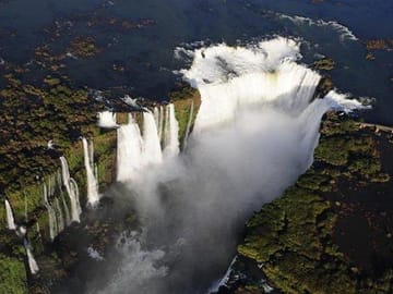 Devil's Throat Waterfall