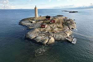 Private Boat Sightseeing Tour in Helsinki