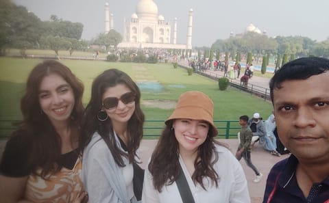 12-Day Luxury Cultural Tour of Agra and Rajasthan from Delhi