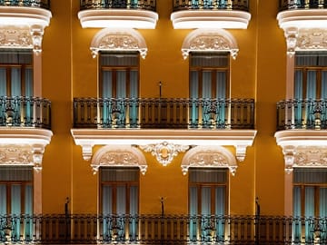 Private Half-Day Cultural Tour of Valencia's Highlights