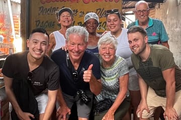 BICYCLE TOUR AND LUNCH AT SPOT FAVORITE OF ANTHONY BOURDAIN