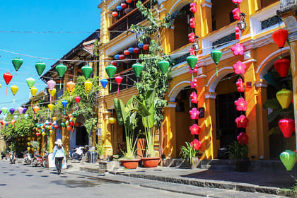 Car Hire & Driver: DA NANG CENTER – HOI AN CITY CENTER AND MY SON SANCTUARY (FULL-DAY)