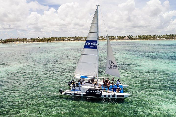 Exclusive Catamaran Snorkeling Tour in Punta Cana's Hidden Beaches