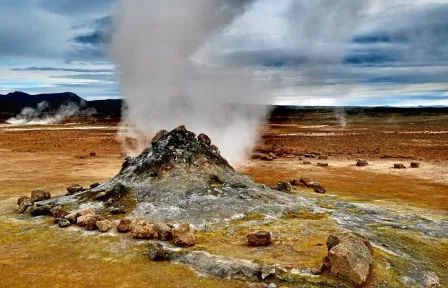 Private Day Tour of Goðafoss and Mývatn from Akureyri