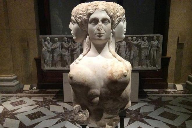 Private Tour of the Kunsthistorisches Museum: Secrets of Masterpieces | Tickets included  10