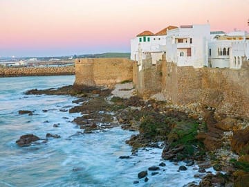 Discover northern Morocco's rich culture and breathtaking landscapes in just two days