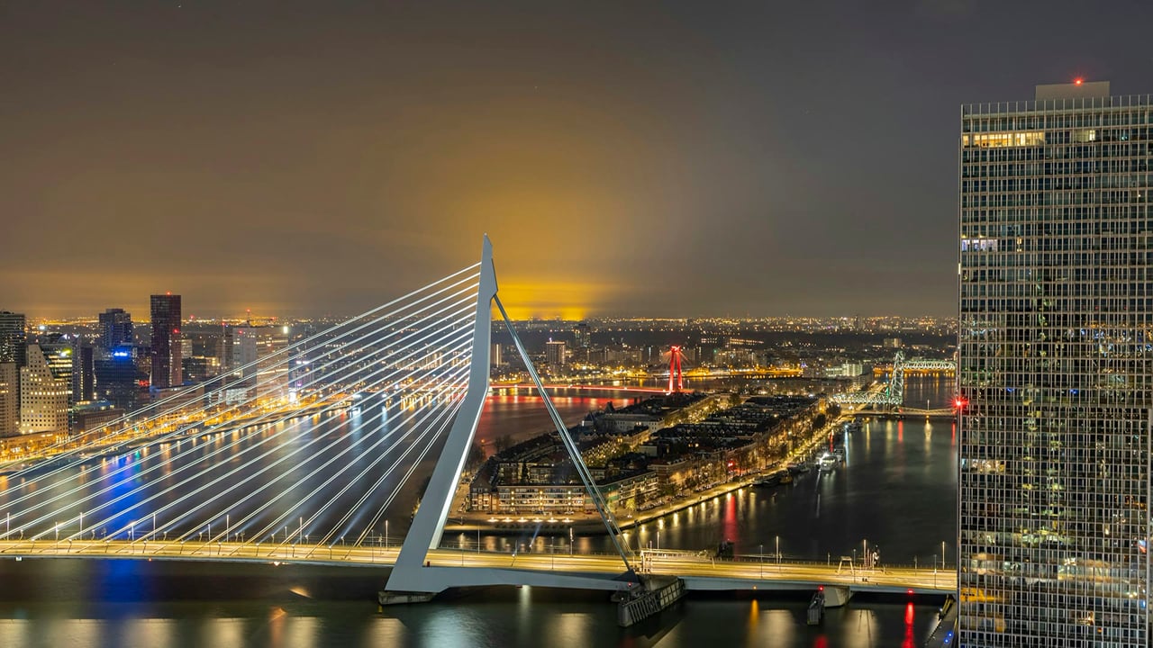 Rotterdam Highlights Audio Tour: Architectural Marvels and City Icons 6