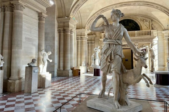 Mona Lisa First Viewing - Louvre Semi-Private Tour