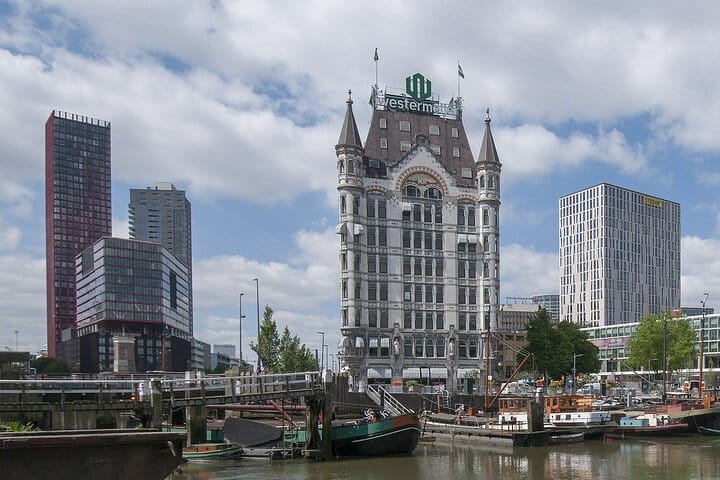 Rotterdam Private Walking Tour With A Professional Guide 2