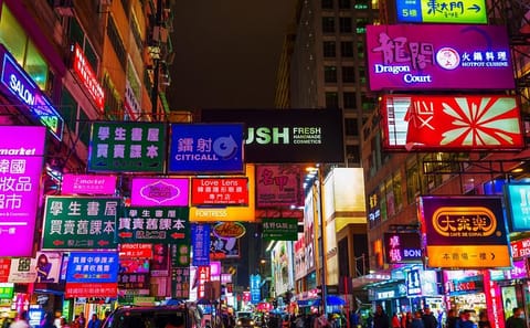 Personalized Private Walking Tour of Hong Kong Highlights and Gems