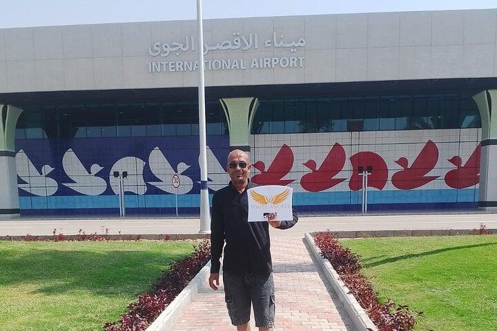 White Angels Travel private air-conditioned transfer from Luxor to Marsa Alam with professional driver