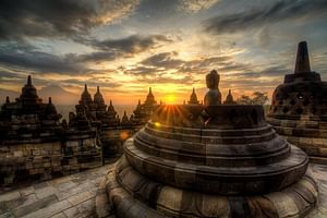 Borobudur Sunrise from setumbu Hill , Merapi Volcano & Prambanan Full Day Tour