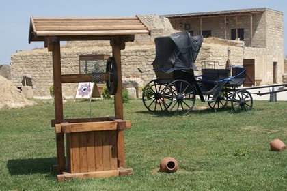 A Full Day Absheron Castles and Oil Heritage Private Tour