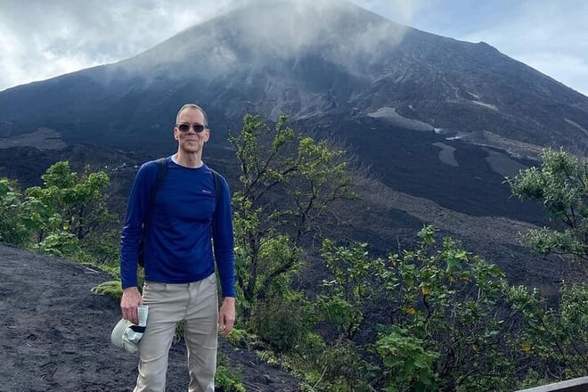 Exclusive Active Pacaya Volcano Trek from Puerto Quetzal 8