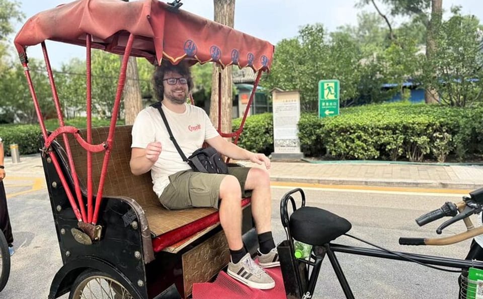 Half-Day Summer Palace Tour with Hutong Rickshaw Ride in Beijing