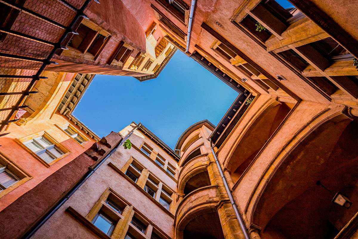 Traboules Lyon, Secret passegways, Vieux Lyon, France