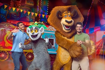 MOTIONGATE™ Entrance Ticket with Private Transfers from Dubai