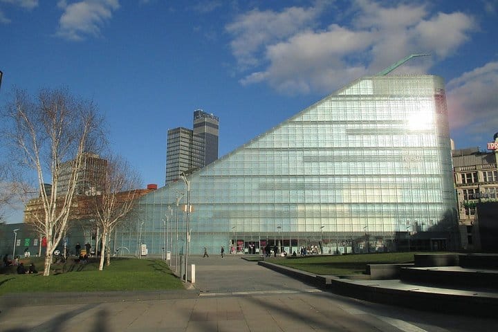 Liverpool the Beatles Legend Fab Four and Manchester City 2 Days Private Tour 6