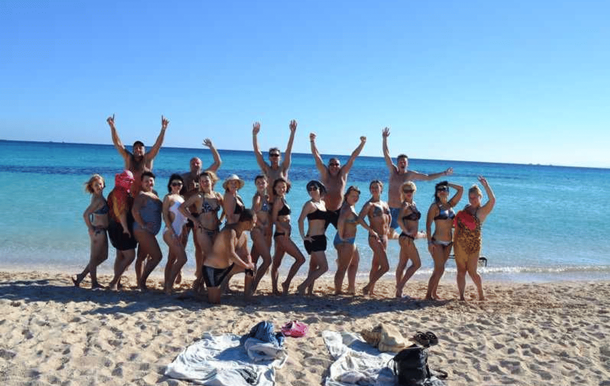 Paradise Island Cruise & Snorkeling Trip