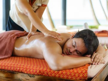 A traditional 2-hour Thai massage