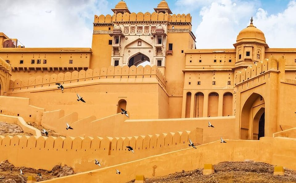 Half-Day Tour of Amer and Jaigarh Forts in Jaipur