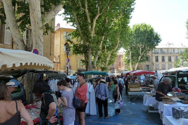 Aix-en-Provence Private Walking Tour With A Professional Guide 7