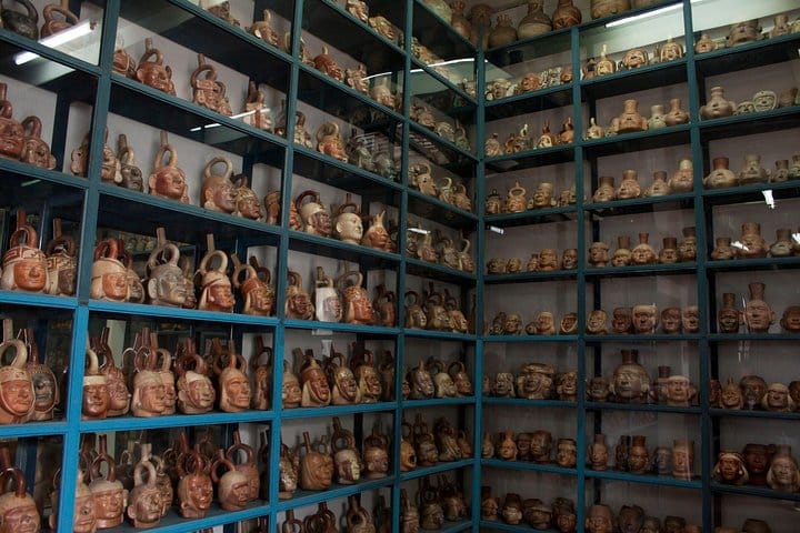 Lima City Tour and Larco Museum 4