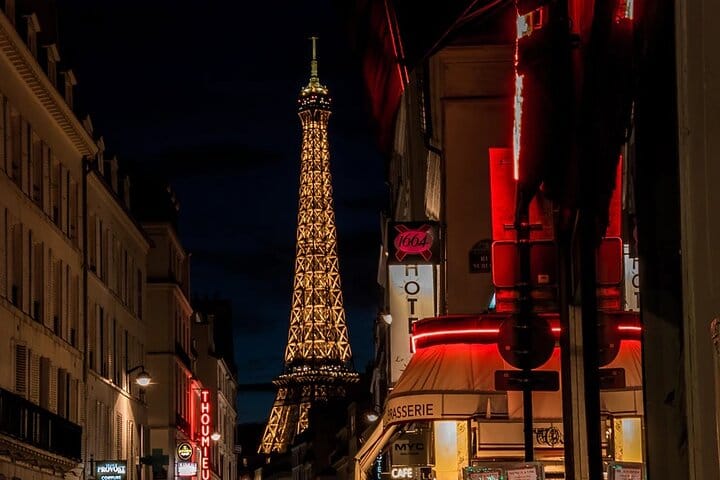 Eiffel Summit with shopping & waffel Hotel Pick up 7
