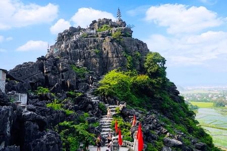 NINH BINH TOUR FULL DAY PRIVATE CAR : Mua Cave -Trang An - Hoa Lư