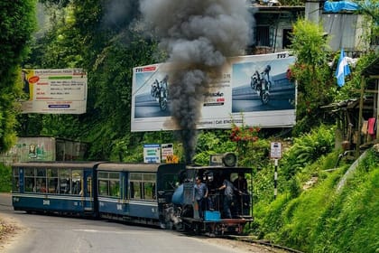 Eastern Himalaya (Darjeeling, Pelling, Gangtok & Kalimpong)