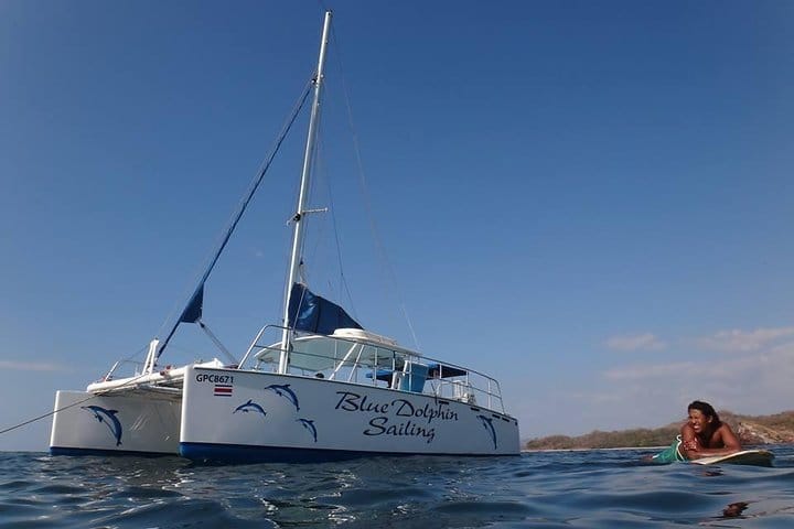 Public Catamaran Tour for Dolphin Watching in Tamarindo