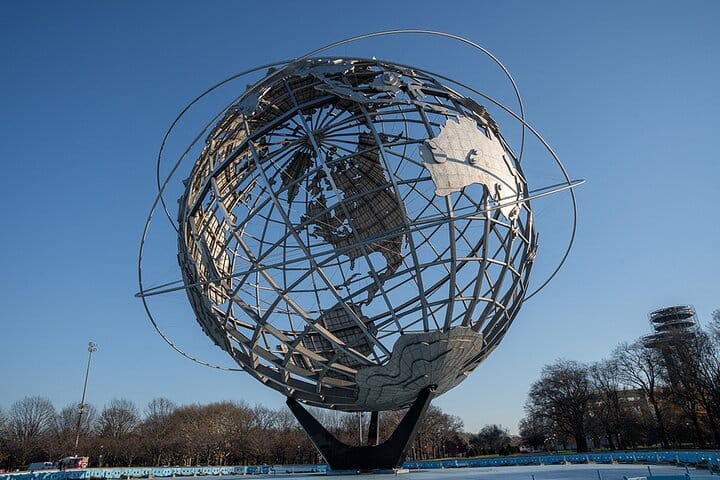 New York Contrasts Tour + Upper & Lower Manhattan Spanish/English