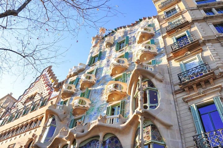 Barcelona Highlights Casa Batllo and Gothic Quarter 6