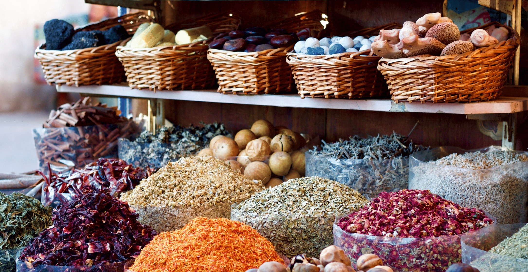 Old Dubai: Souks, Creek, Old Dubai tastings with Dubai Frame and Hotel Transfer