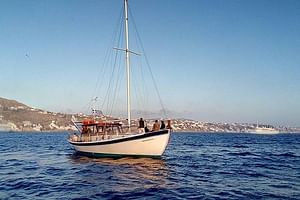 Private Cruise from Mykonos to Heraklia via Koufonisia & Schinousa