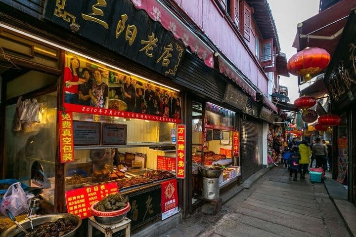 Beijing Forbidden City and Badaling Great Wall private day tour.