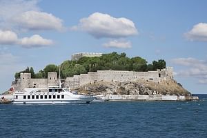 Gulf of Kusadasi Boat Trip Including Lunch and Soft Drinks