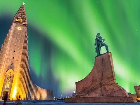 Iceland: Airport Transfers between Keflavik and Reykjavik City, photo 4