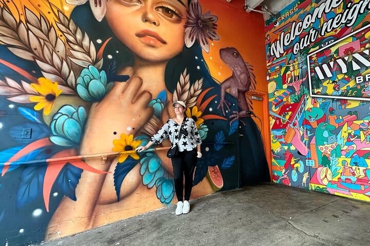 Private Miami City Tour–Group Experience with expert guide 8