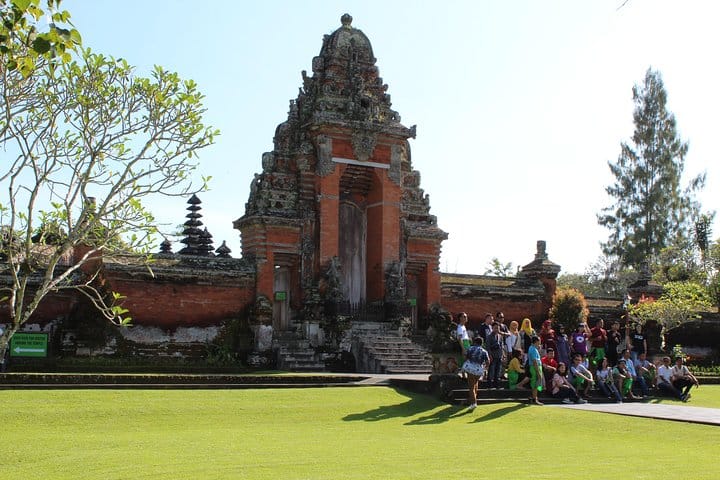 Impressive Gate at Taman Ayun