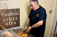 Bari: Guided Tour of the Old Town with Street Food 10