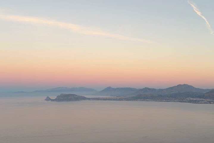 Palermo: Tour of Historical Center, Catacombs & Monreale in CruiserCar