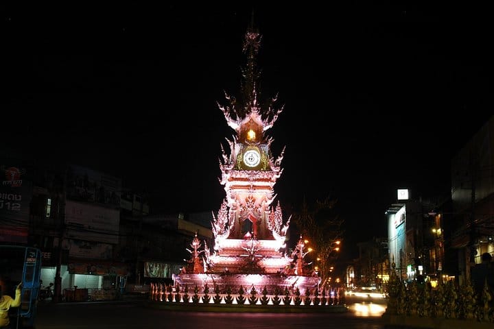 Chiang Rai Night Adventure: Dinner, Cultural Show & Trishaw Ride 5
